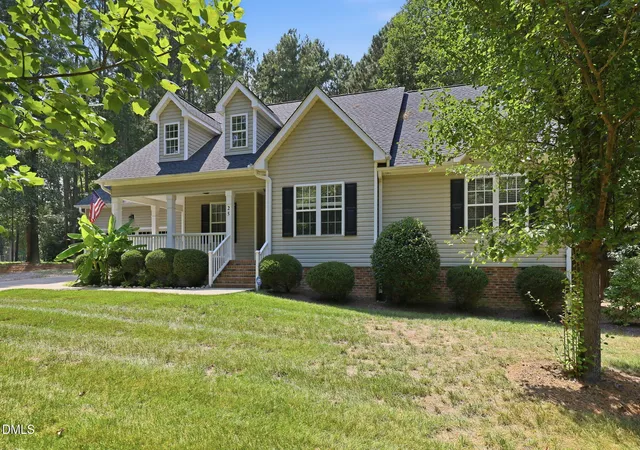 3rd image of 25 Abbington Pl, Youngsville, NC 27596 | MLS# 10186641