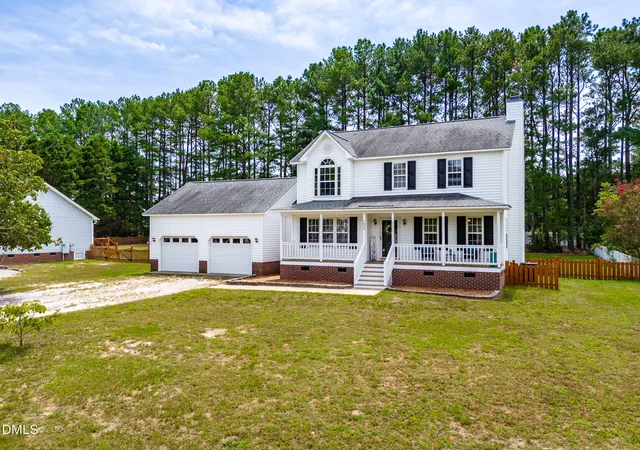 Photo 3 of Sale Pending at 1625 Tall Cane Cir, Willow Spring, NC 27592 | MLS# 10186692 | Listing updated on 2026-09-06