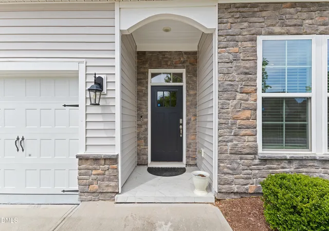 5th image of 1204 Nichols Creek Rd, Durham, NC 27703 | MLS# 10186369