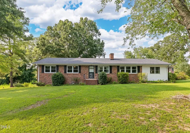 1st image of 970 Us 158 Byp, Henderson, NC 27537 | MLS# 10186876