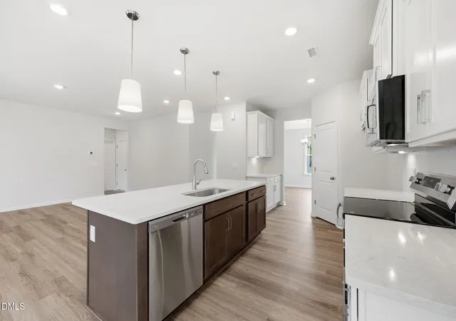 Photo 5 of Single family home for sale at 50 Peach Grv Way, Lillington, NC 27546 | MLS# 10186427 | Listing updated on 2026-09-05