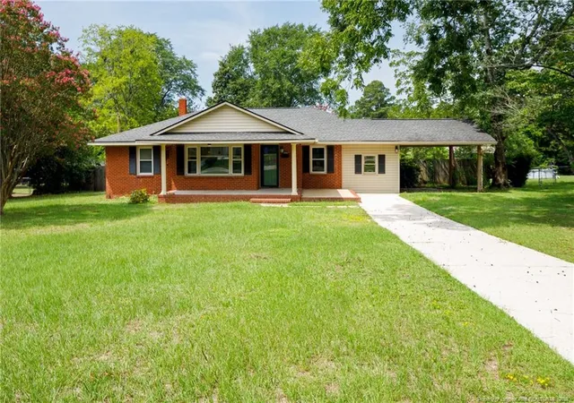 1st image of 306 Fairfield Rd, Fayetteville, NC 28303 | MLS# 767730