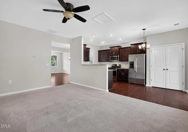 Photo 4 of Single family home for sale at 512 Stapleford Ln, Fuquay Varina, NC 27526 | MLS# 10186434 | Listing updated on 2026-08-14