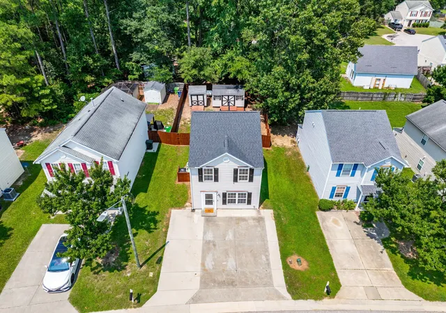 Photo 2 of Single family home for sale at 4121 Tensity Dr, Raleigh, NC 27604 | MLS# 10186419 | Listing updated on 2026-09-06