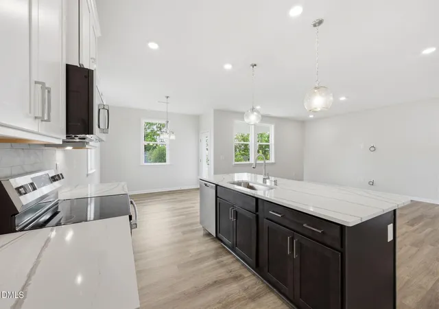 Photo 4 of Single family home for sale at 41 Peach Grv Way, Lillington, NC 27546 | MLS# 10186463 | Listing updated on 2026-09-05