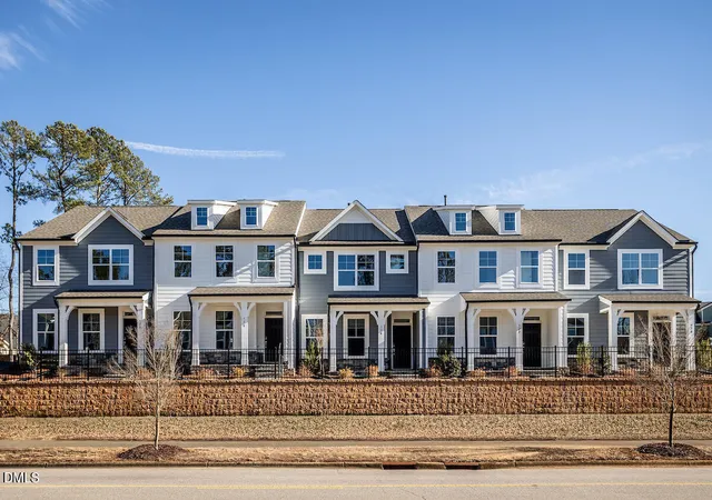 4th image of 532 Traditions Grande Blvd, Wake Forest, NC 27587 | MLS# 10186442