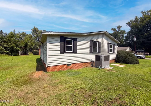 Photo 15 of Single family home for sale at 90 Anthony St, Pittsboro, NC 27312 | MLS# 10186441 | Listing updated on 2026-09-05