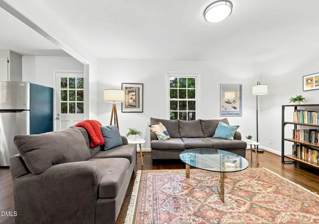 3rd image of 2304 Nelson Hwy, Chapel Hill, NC 27517 | MLS# 10186567