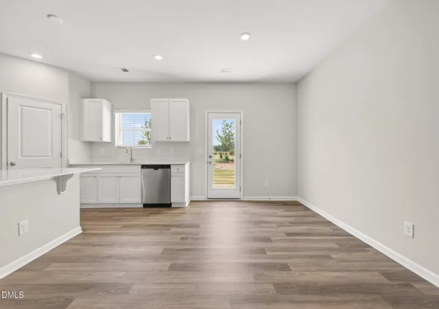 5th image of 3316 Bailey Lk Dr, Fuquay Varina, NC 27526 | MLS# 10186476