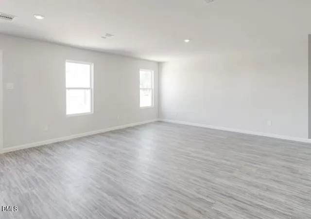 Photo 3 of Single family home for sale at 254 N Coral Bells Way, Four Oaks, NC 27524 | MLS# 10186487 | Listing updated on 2026-09-21