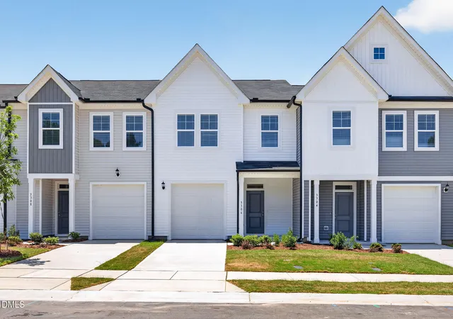 2nd image of 3318 Bailey Lk Dr, Fuquay Varina, NC 27526 | MLS# 10186483