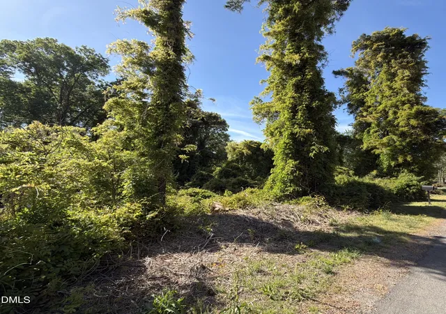 1st image of 2008 Watson Rd, Durham, NC 27704 | MLS# 10186507