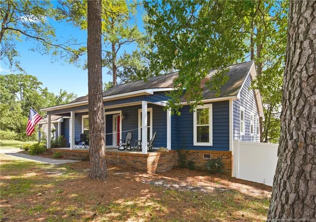 2nd image of 737 Maxine St, Fayetteville, NC 28303 | MLS# 767028