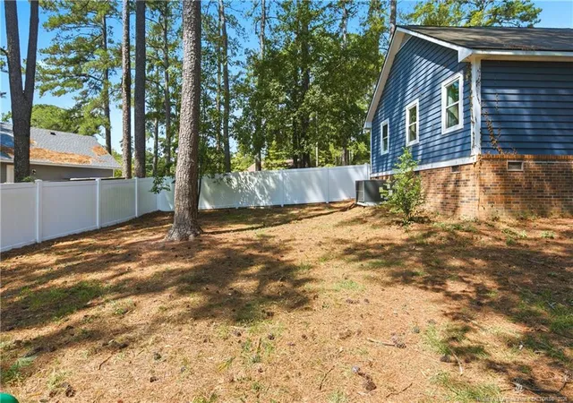 43rd image of 737 Maxine St, Fayetteville, NC 28303 | MLS# 767028