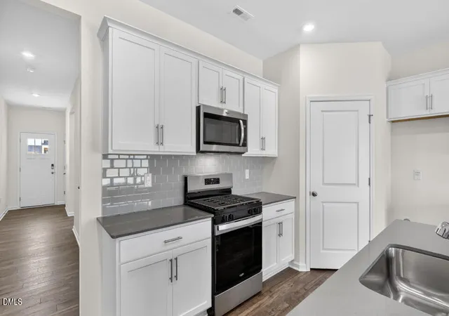 5th image of 151 Lone Star Dr, Lillington, NC 27546 | MLS# 10186509