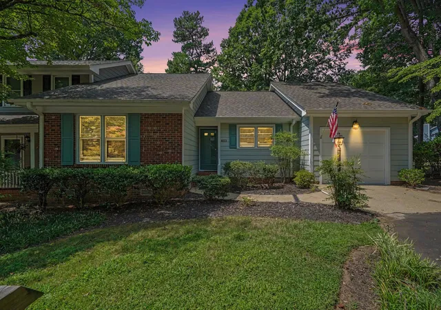 27th image of 1500 Laureldale Dr, Raleigh, NC 27609 | MLS# 10186533