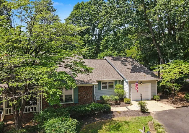 2nd image of 1500 Laureldale Dr, Raleigh, NC 27609 | MLS# 10186533
