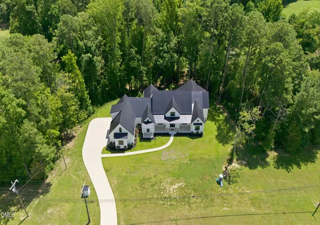 5th image of 1618 Old Lystra Rd, Chapel Hill, NC 27517 | MLS# 10186735