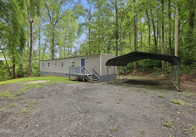 Photo 1 of Single family home for sale at 3511 Summertime Pl, Winston Salem, NC 27107 | MLS# 10186570 | Listing updated on 2026-08-16