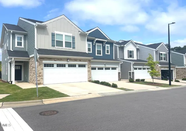 2nd image of 110 Sydney Harbor St, Chapel Hill, NC 27516 | MLS# 10186649