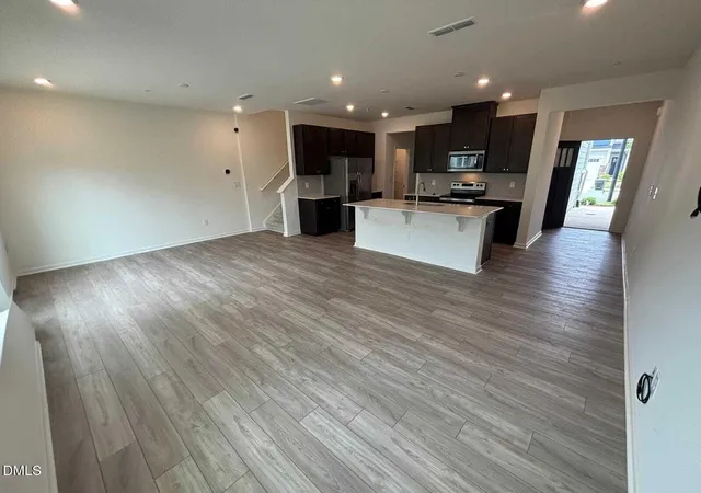 4th image of 110 Sydney Harbor St, Chapel Hill, NC 27516 | MLS# 10186649