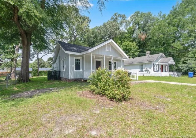 3rd image of 310 Highland Ave, Fayetteville, NC 28305 | MLS# 767781