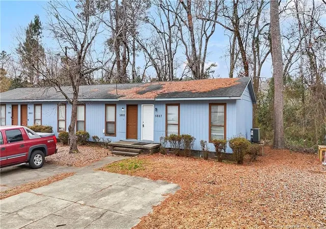 3rd image of 5801-5807 Aftonshire Dr, Fayetteville, NC 28304 | MLS# 767595