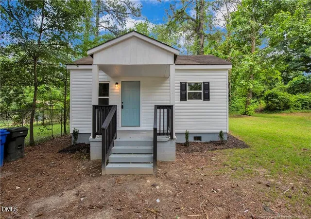 1st image of 5112 Cannon St, Fayetteville, NC 28303 | MLS# 10186903