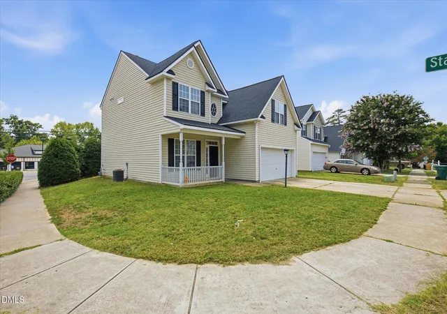 Photo 3 of Single family home for sale at 2124 Star Sapphire Dr, Raleigh, NC 27610 | MLS# 10186594 | Listing updated on 2026-09-10