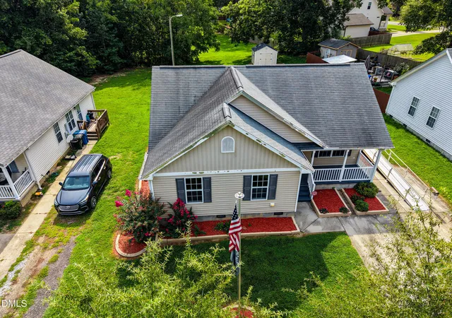 Photo 34 of Sale Pending at 719 Lynn Rd, Durham, NC 27703 | MLS# 10186644 | Listing updated on 2026-08-22