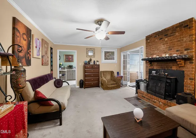 Photo 4 of Sale Pending at 86a Willow Way, Chapel Hill, NC 27516 | MLS# 10186770 | Listing updated on 2026-08-18