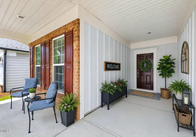 2nd image of 2414 Bloomsbury Manor Dr, Durham, NC 27703 | MLS# 10186948