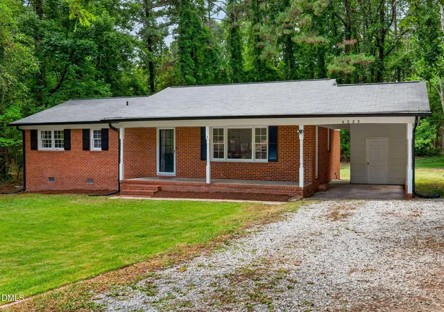 2nd image of 6223 Dello St, Durham, NC 27712 | MLS# 10186646