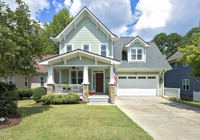 1st image of 712 Shoals Lake Dr, Fuquay Varina, NC 27526 | MLS# 10187680