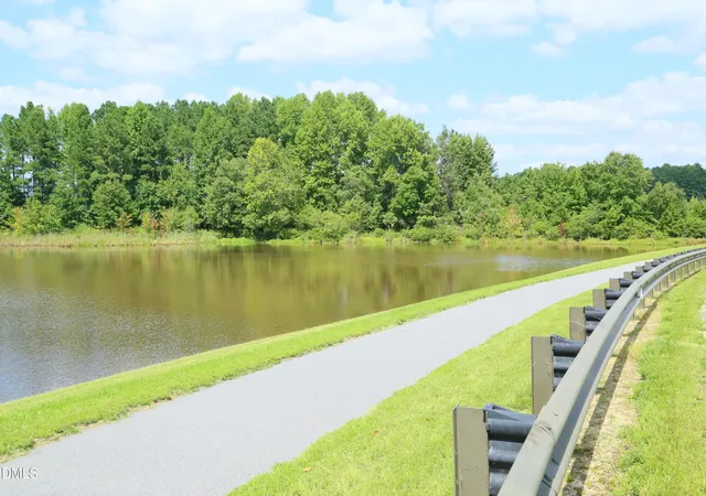 52nd image of 712 Shoals Lake Dr, Fuquay Varina, NC 27526 | MLS# 10187680