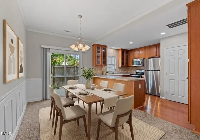 3rd image of 2101 Piney Brk Rd, Raleigh, NC 27614