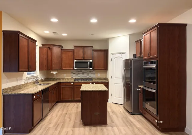 Photo 4 of Sale Pending at 4304 Sir Julian Ct, Raleigh, NC 27610 | MLS# 10189260 | Listing updated on 2026-09-04