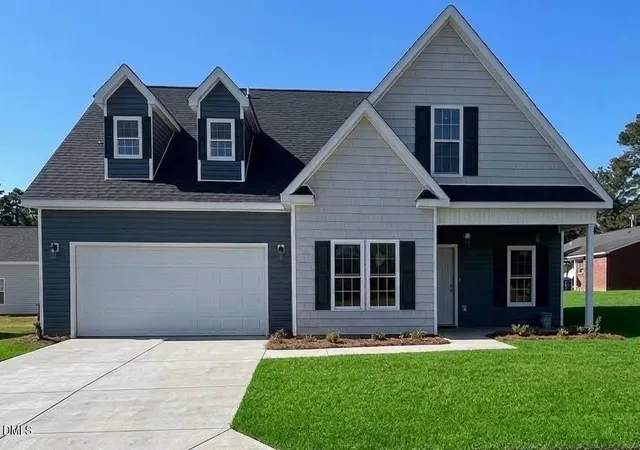 1st image of 404 Holmes St, Clinton, NC 28328 | MLS# 10188056