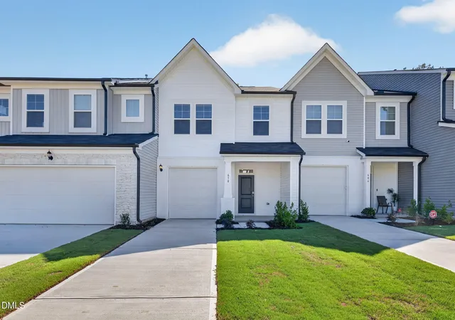 Photo 1 of Townhouse for sale at 424 Barrington Ky Dr, Zebulon, NC 27597 | MLS# 10186731 | Listing updated on 2026-09-05