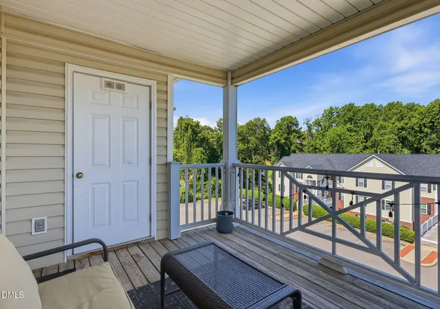 2nd image of 370 Bubble Creek Ct, Fayetteville, NC 28311