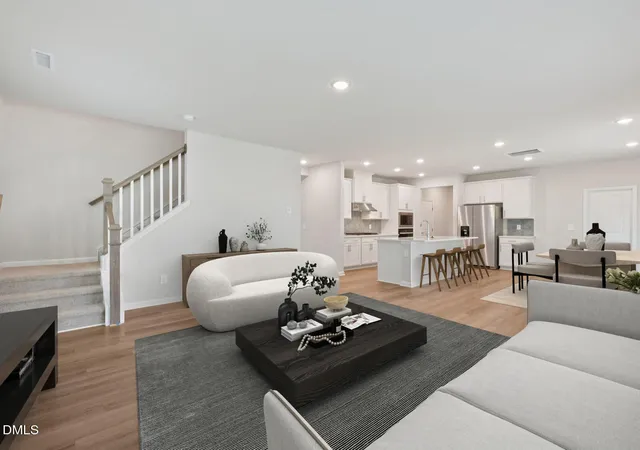 4th image of 2003 Topsail Rd, Durham, NC 27703 | MLS# 10187333