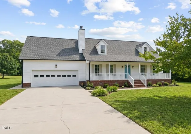 1st image of 810 Sutters Pl Dr, Winterville, NC 28590 | MLS# 10187605