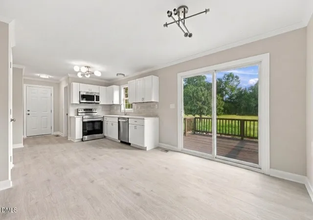 image of 810 Sutters Pl Dr, Winterville, NC 28590 | MLS# 10187605