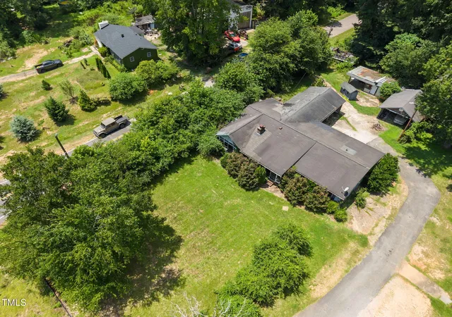 Photo 2 of Single family home for sale at 9640 Holly Springs Rd, Apex, NC 27539 | MLS# 10186799 | Listing updated on 2026-08-17