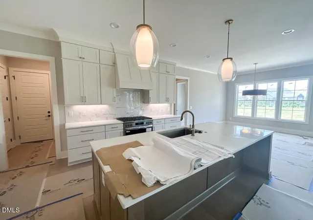 3rd image of 1011 Lily Claire Ln, Fuquay Varina, NC 27526 | MLS# 10186787