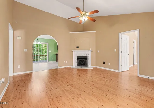 Photo 3 of Sale Pending at 3814 Ridgewood Dr, Franklinton, NC 27525 | MLS# 10186993 | Listing updated on 2026-09-23