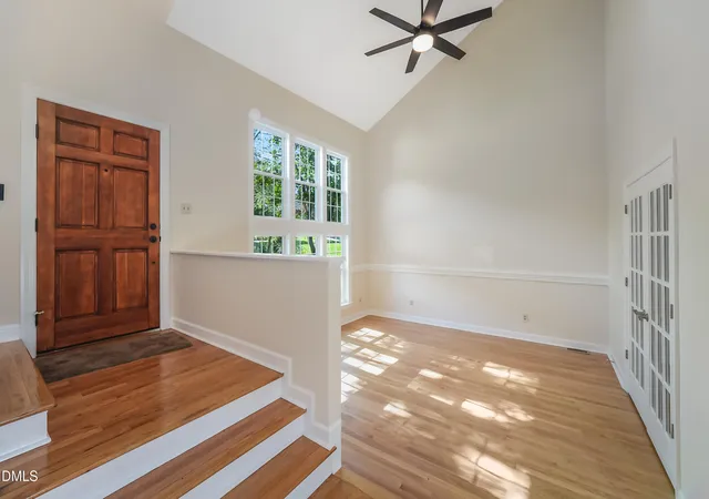 Photo 4 of Single family home for sale at 121 Marquette Dr, Cary, NC 27513 | MLS# 10186941 | Listing updated on 2026-09-20