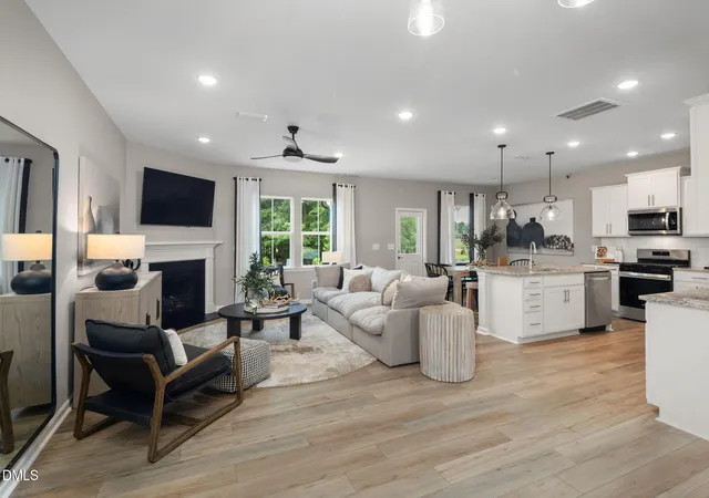 5th image of 609 Branthurst Dr, Fuquay Varina, NC 27526 | MLS# 10186827