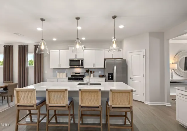 5th image of 544 Autumn Leaf Wy, Fuquay Varina, NC 27526 | MLS# 10186857