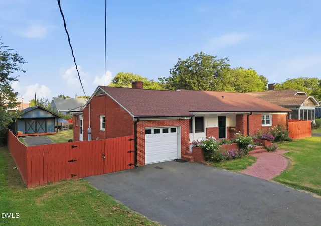 4th image of 442 Pearl St, Henderson, NC 27536 | MLS# 10186883